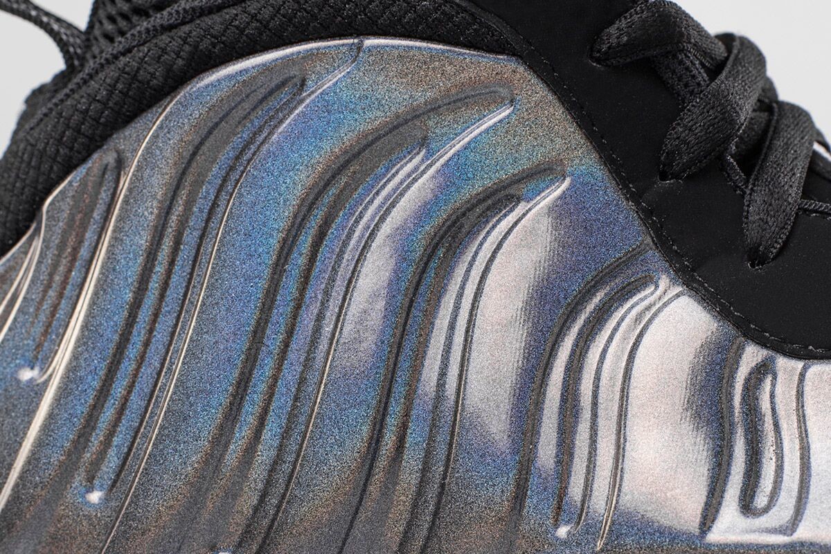 Nike Air Foamposite One Holoposite
