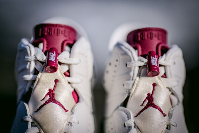 Nike Air Jordan 6 Maroon