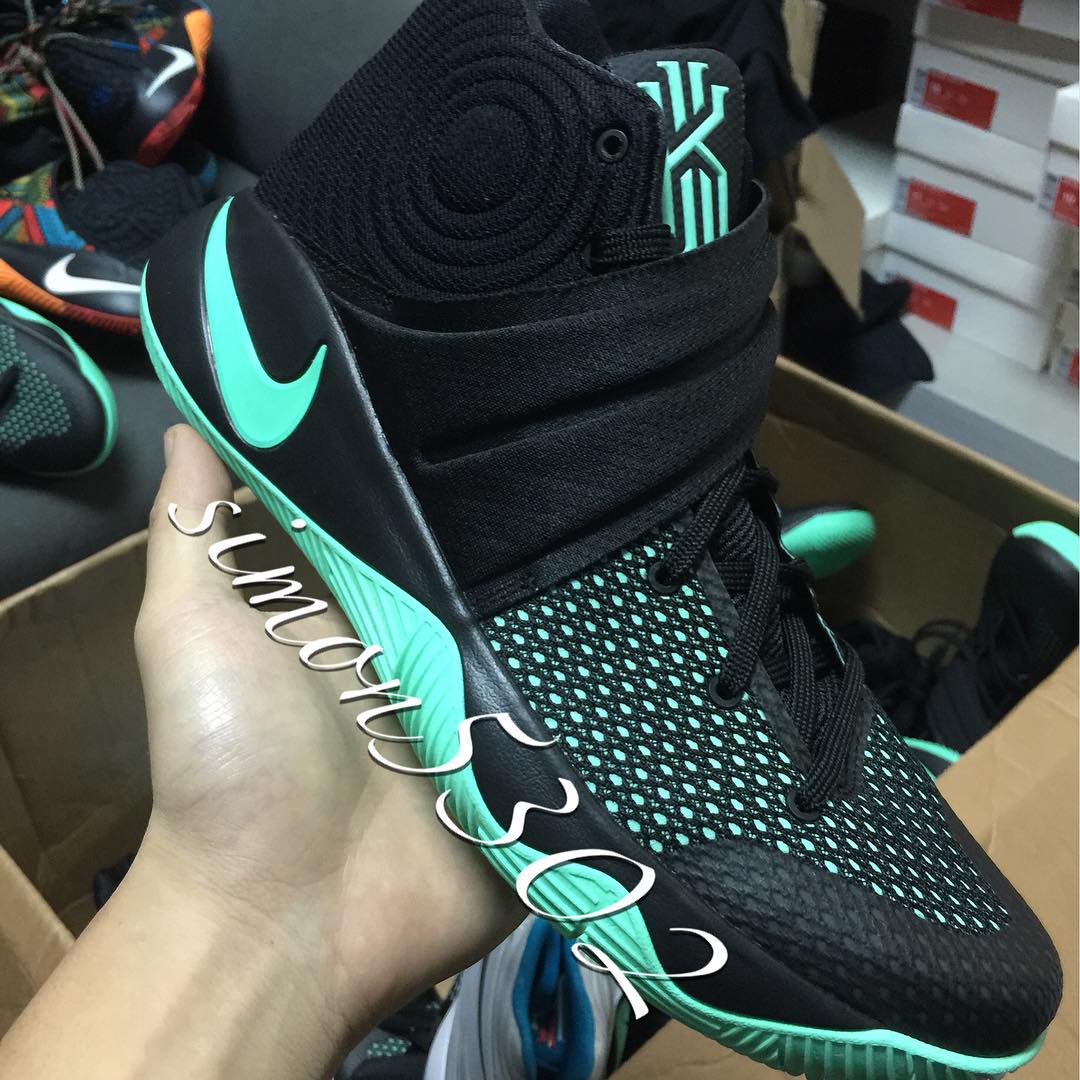Nike Kyrie 2 Black Green Glow