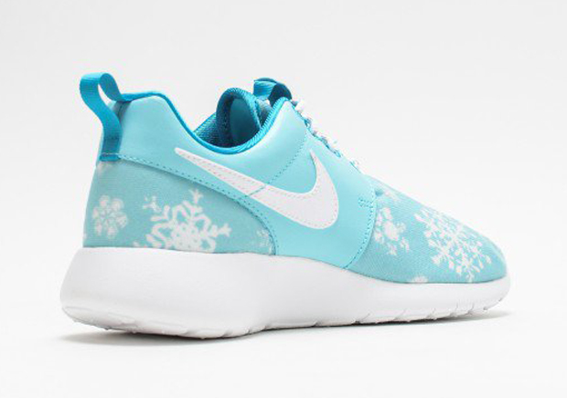 Nike Roshe One GS Winter Snow Flake