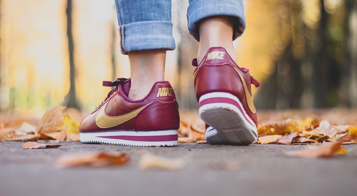 Nike WMNS Cortez Leather Team Red