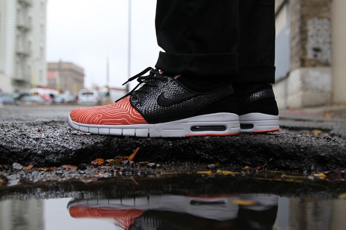 Premier Nike SB Salmon Ladder Pack - Sneaker Bar Detroit