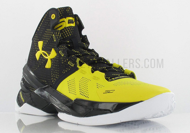 Under Armour Curry 2 Long Shot Black Yellow