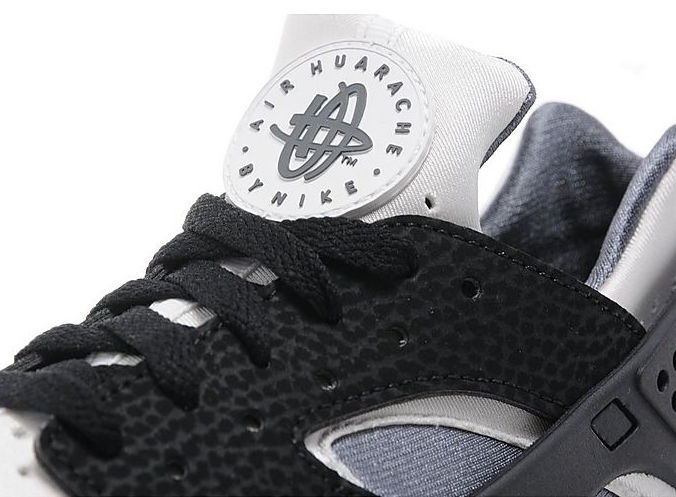 Nike Air Huarache Black White Dark Grey