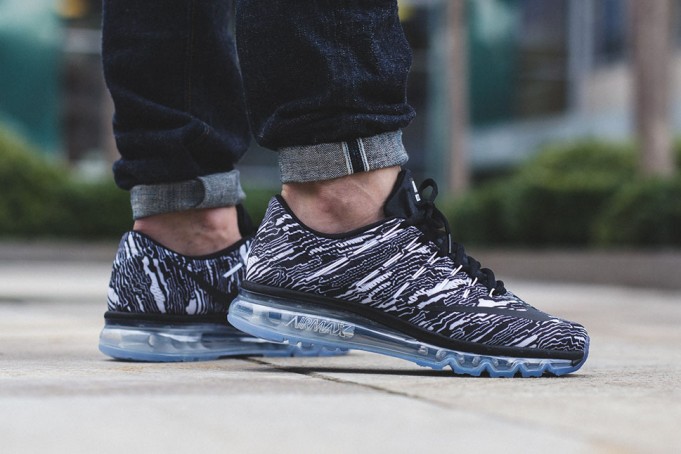 air max 2016 black and white