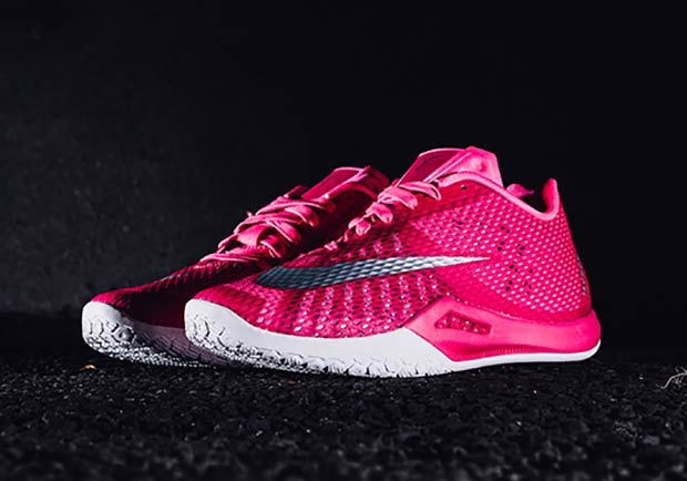 Nike HyperLive Think Pink