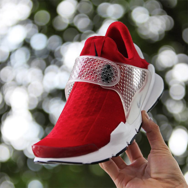 Nike Sock Dart Red White 2016