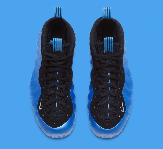 foamposite one university blue
