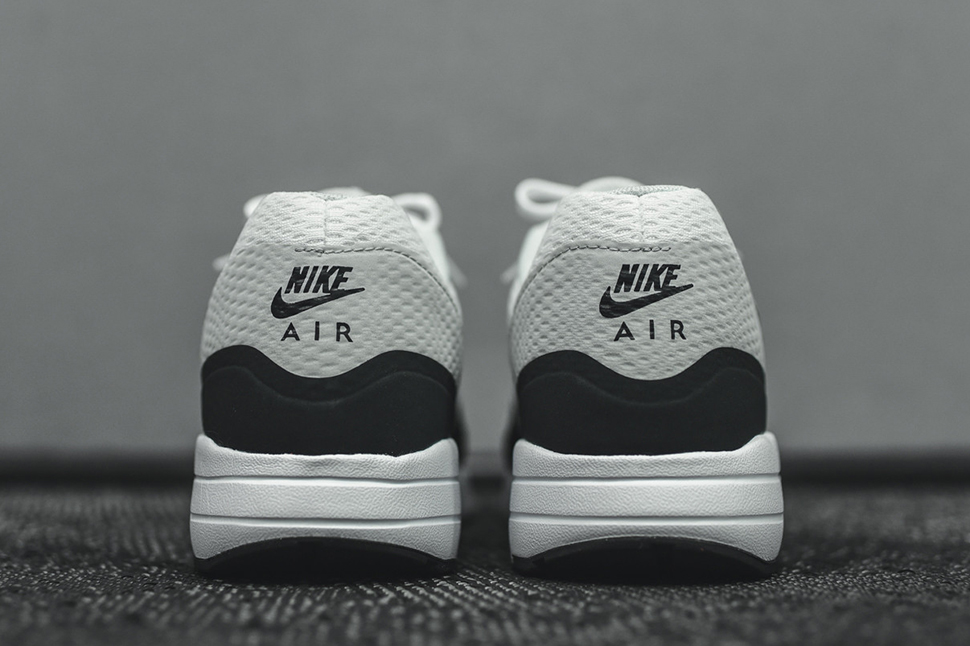 Nike Air Max 1 Ultra Essential White Anthracite