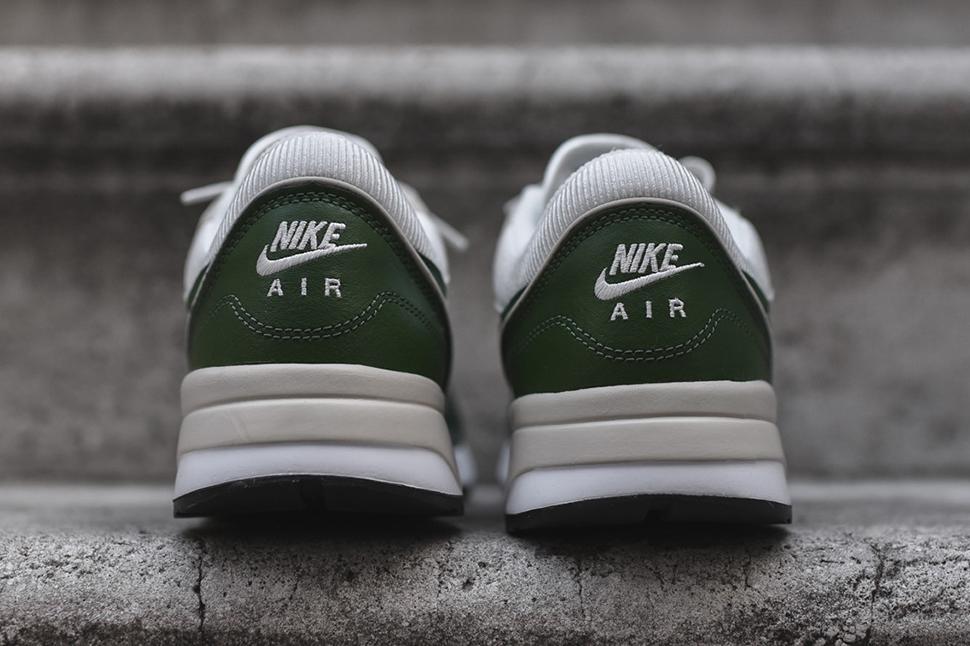 Nike Air Odyssey White Forest Green
