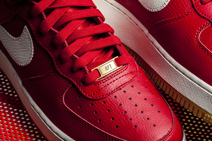 Nike Air Force 1 High Scissors Gym Red