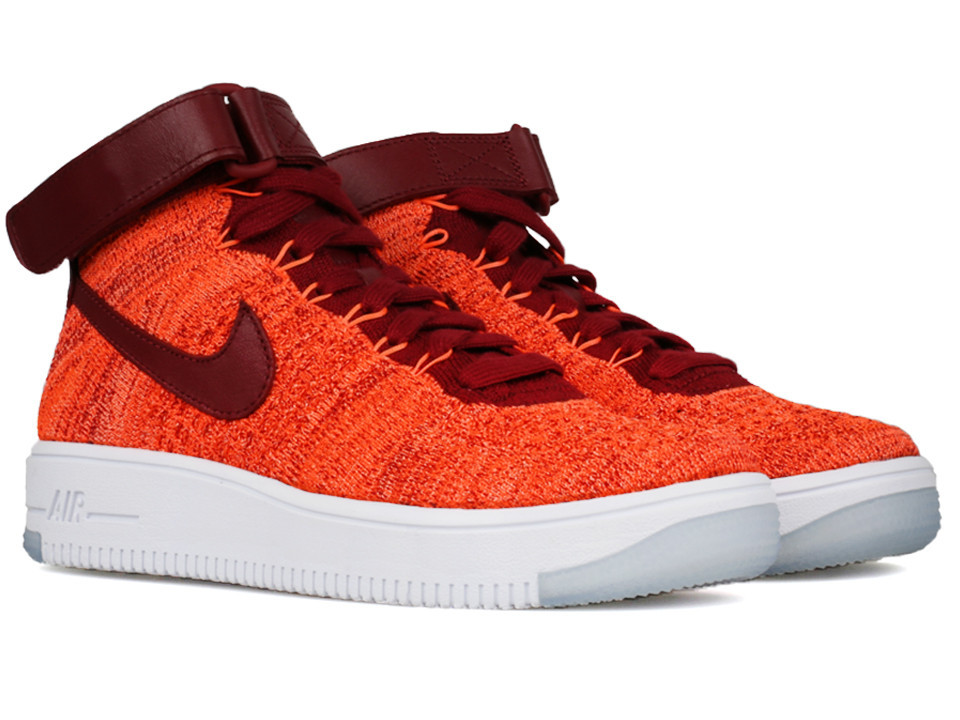 Nike Womens Flyknit Air Force 1