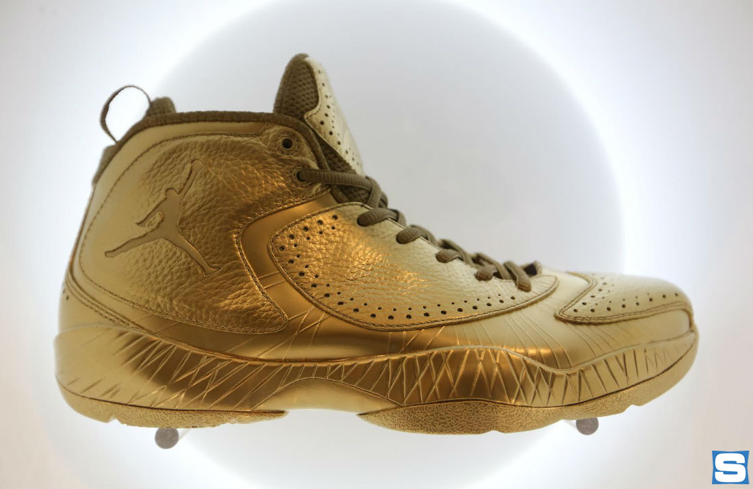Air Jordan 2012 Gold Collection