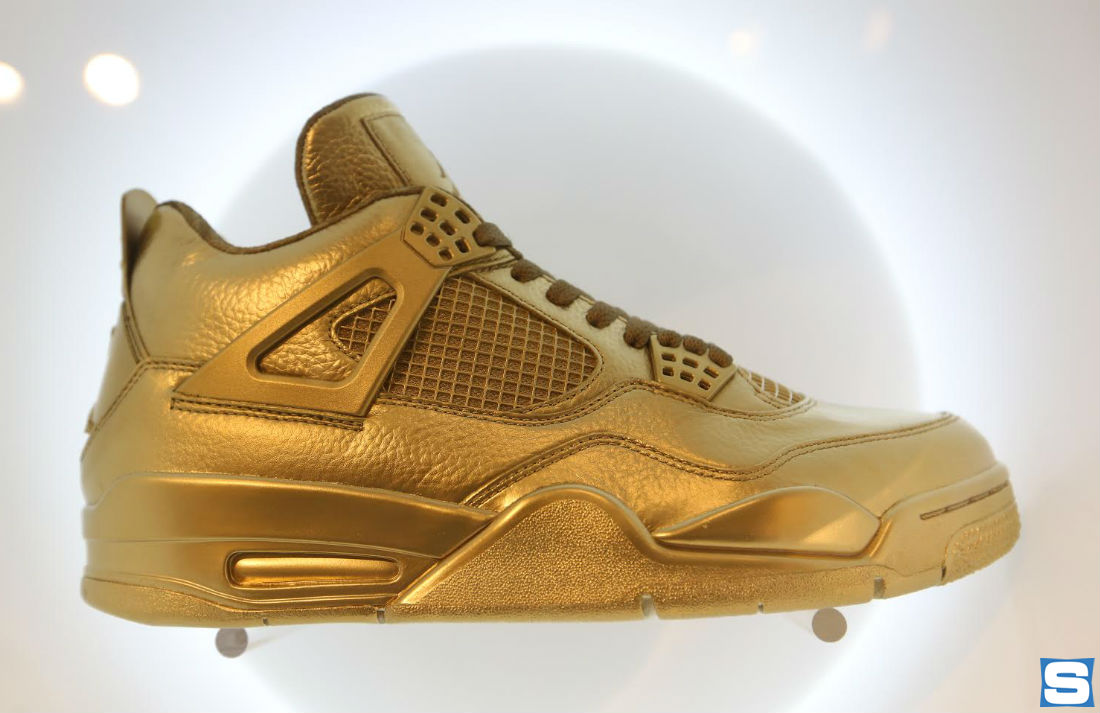 Air Jordan 4 Gold Collection
