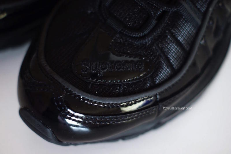 Supreme Nike Air Max 98 Snakeskin Black