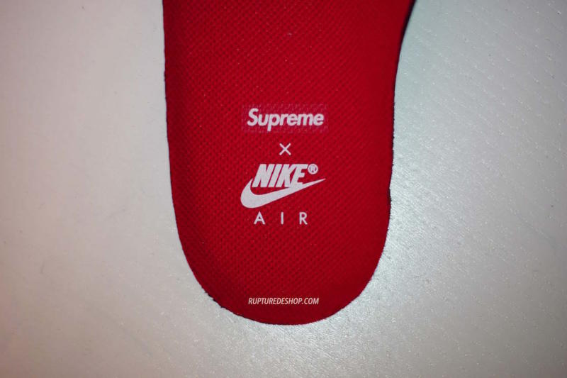 Supreme Nike Air Max 98 Snakeskin Black
