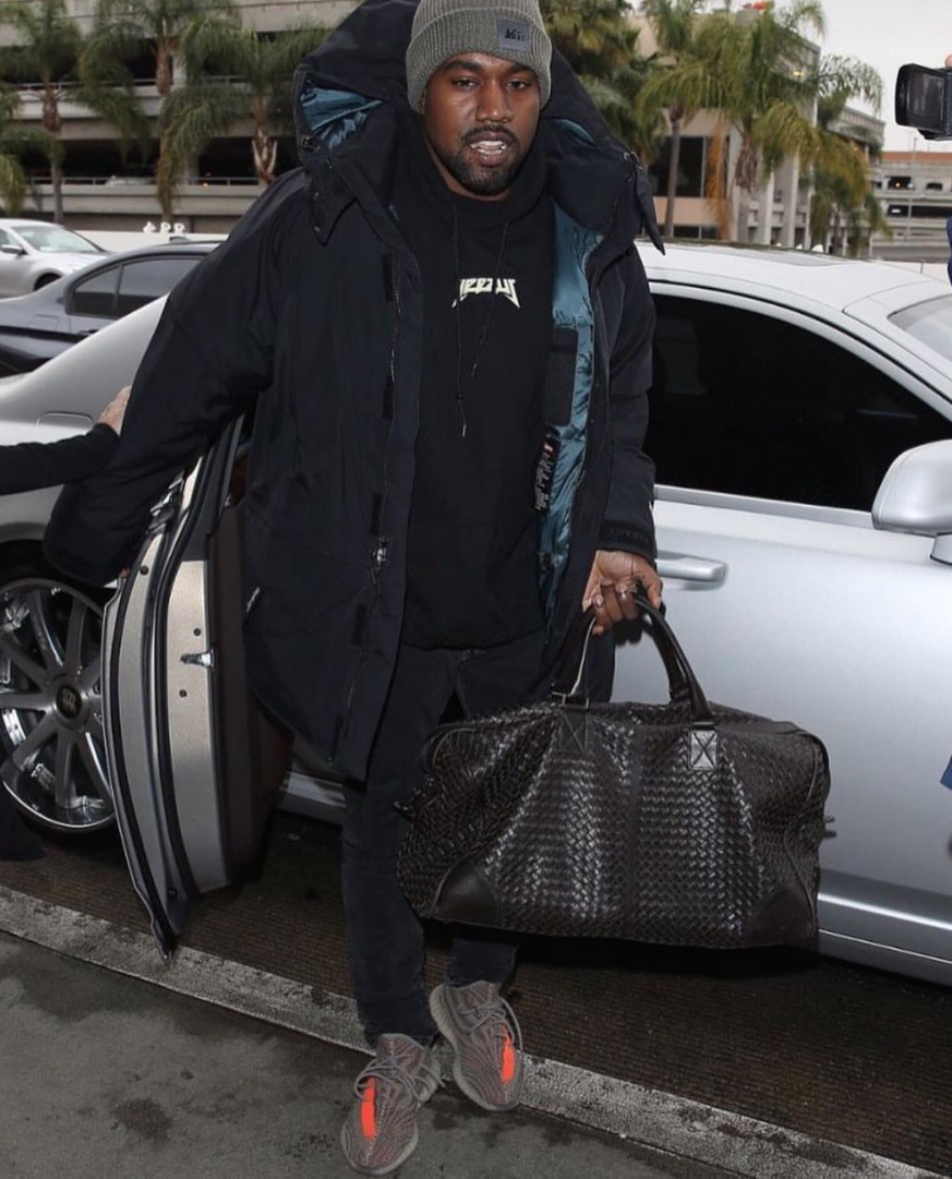 Kanye beluga clearance