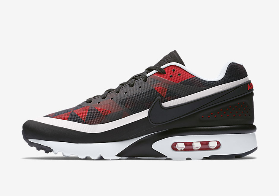 Nike Air Classic BW Ultra Graphic