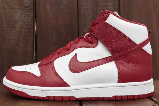 Nike Dunk High Be True To Your School