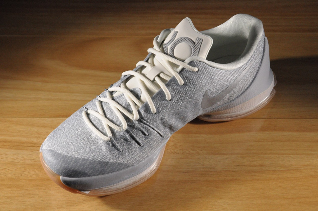 Nike KD 8 Wolf Grey Metallic Silver