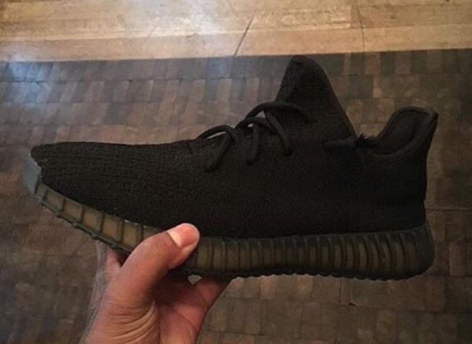 yeezy 550 black