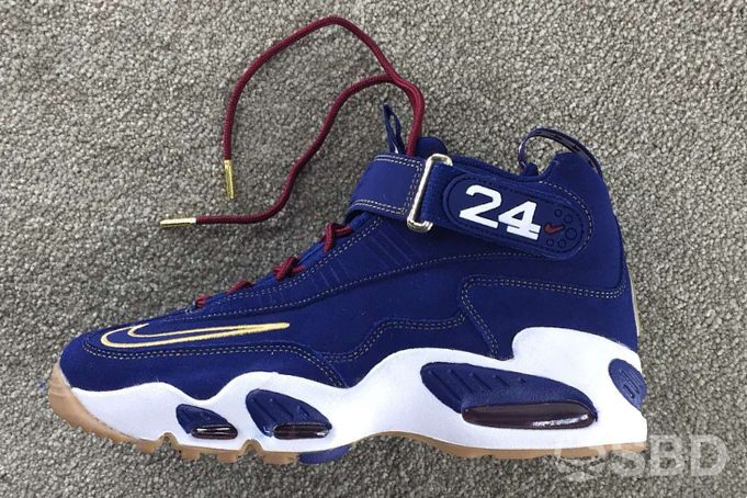 Nike Air Griffey Max 1 Hall of Fame