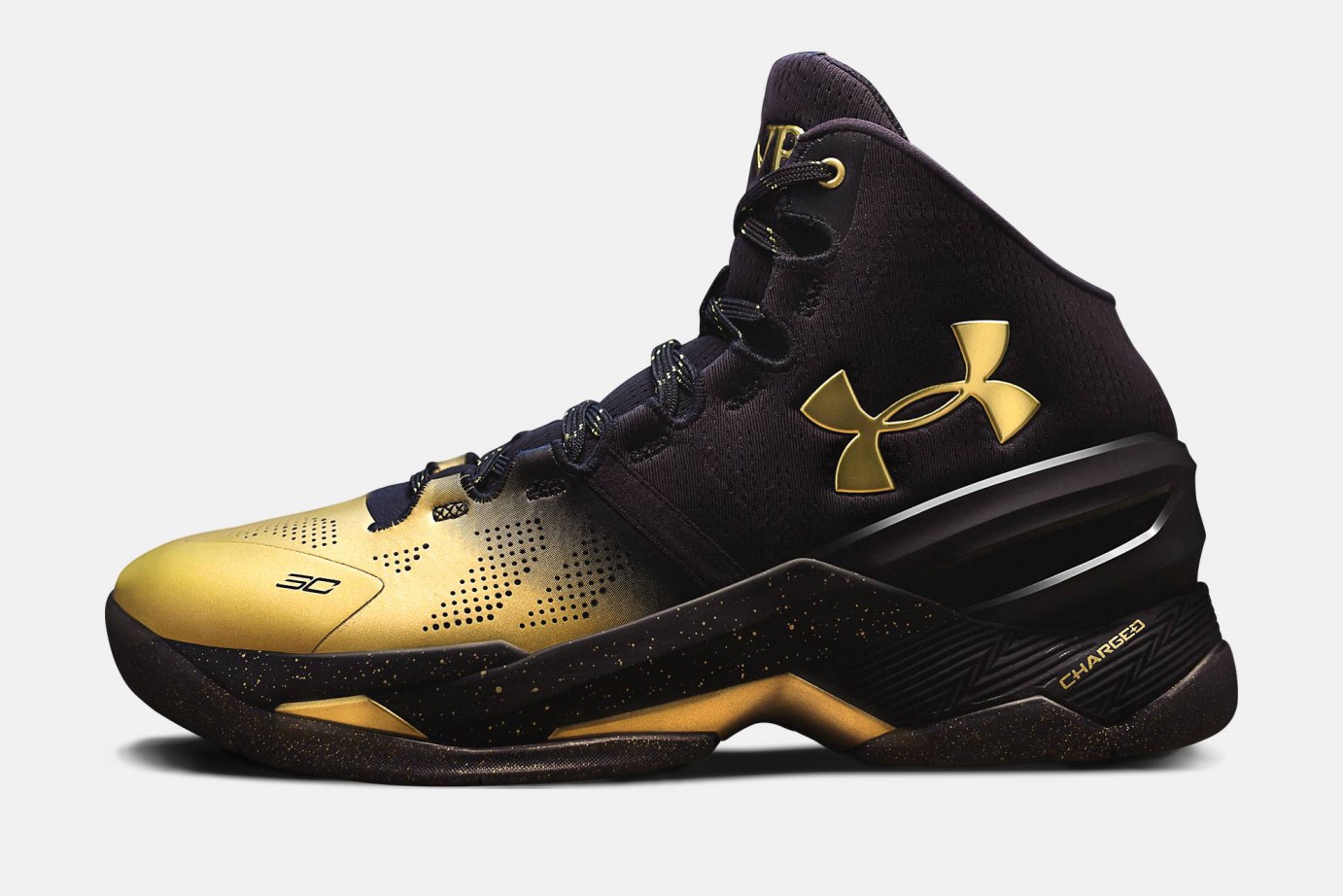 curry 2 black and gold
