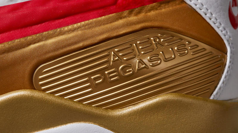Nike WMNS Air Zoom Pegasus 92 Olympic