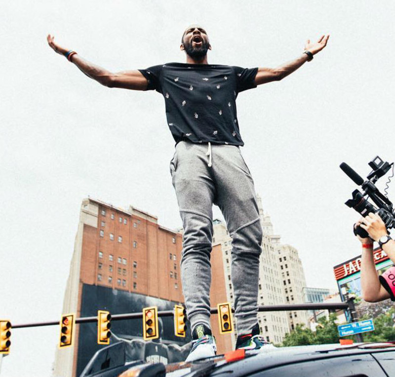 kyrie irving parade