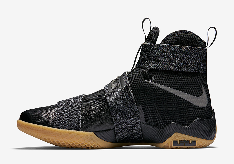 lebron soldier 10 black and gold