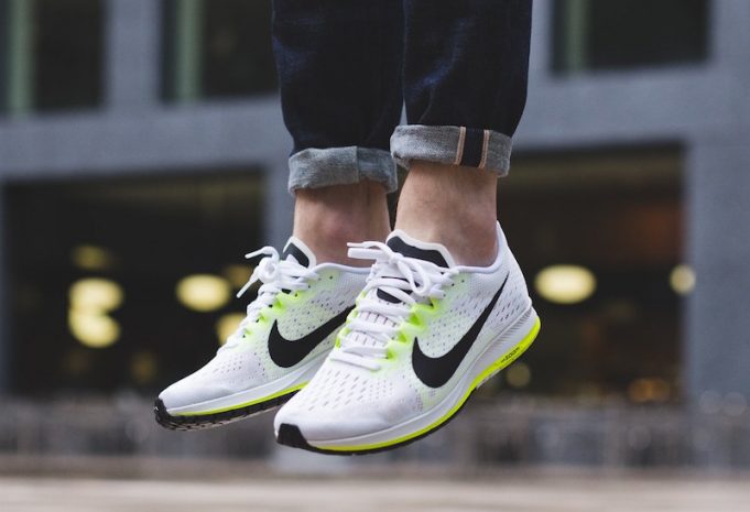 nike zoom streak lt 3 white