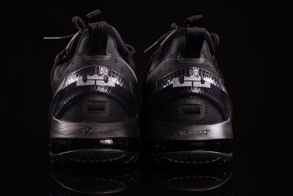 Nike LeBron 13 Low Black Reflective