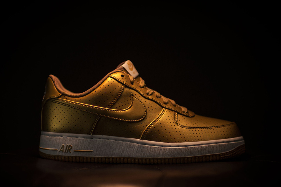 Nike Air Force 1 07 LV8 Olympic Gold - Sneaker Bar Detroit