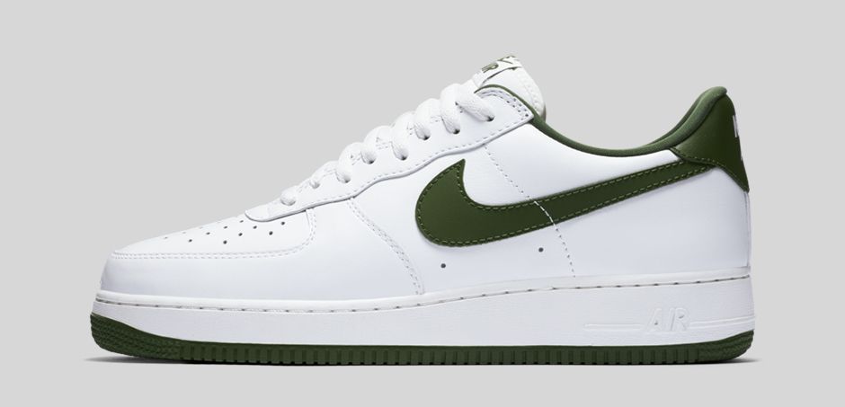 Nike Air Force 1 Low Retro Forest Green