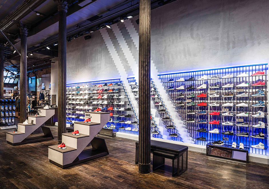 Peluquero Habitual arrastrar adidas Originals SoHo NYC Store - Sneaker Bar Detroit