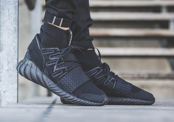tubular doom primeknit black