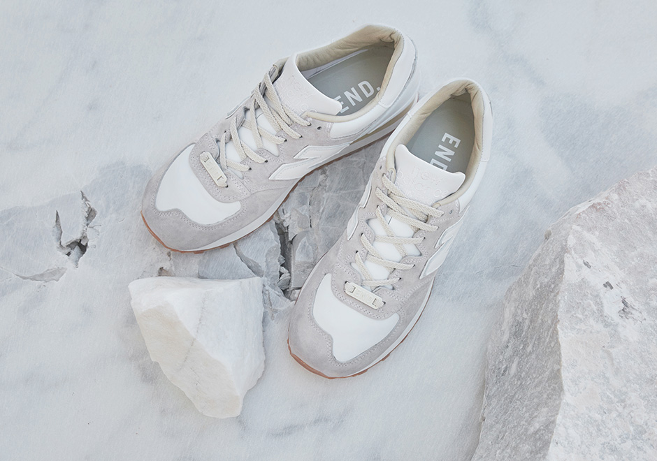 END New Balance 575 Marble White