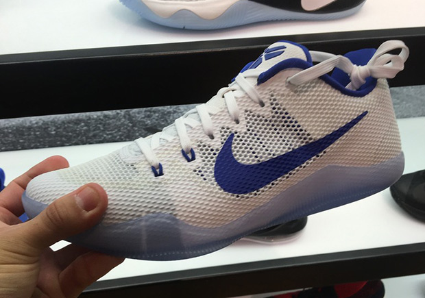 Nike Kobe 11 Team White Blue - Sneaker 