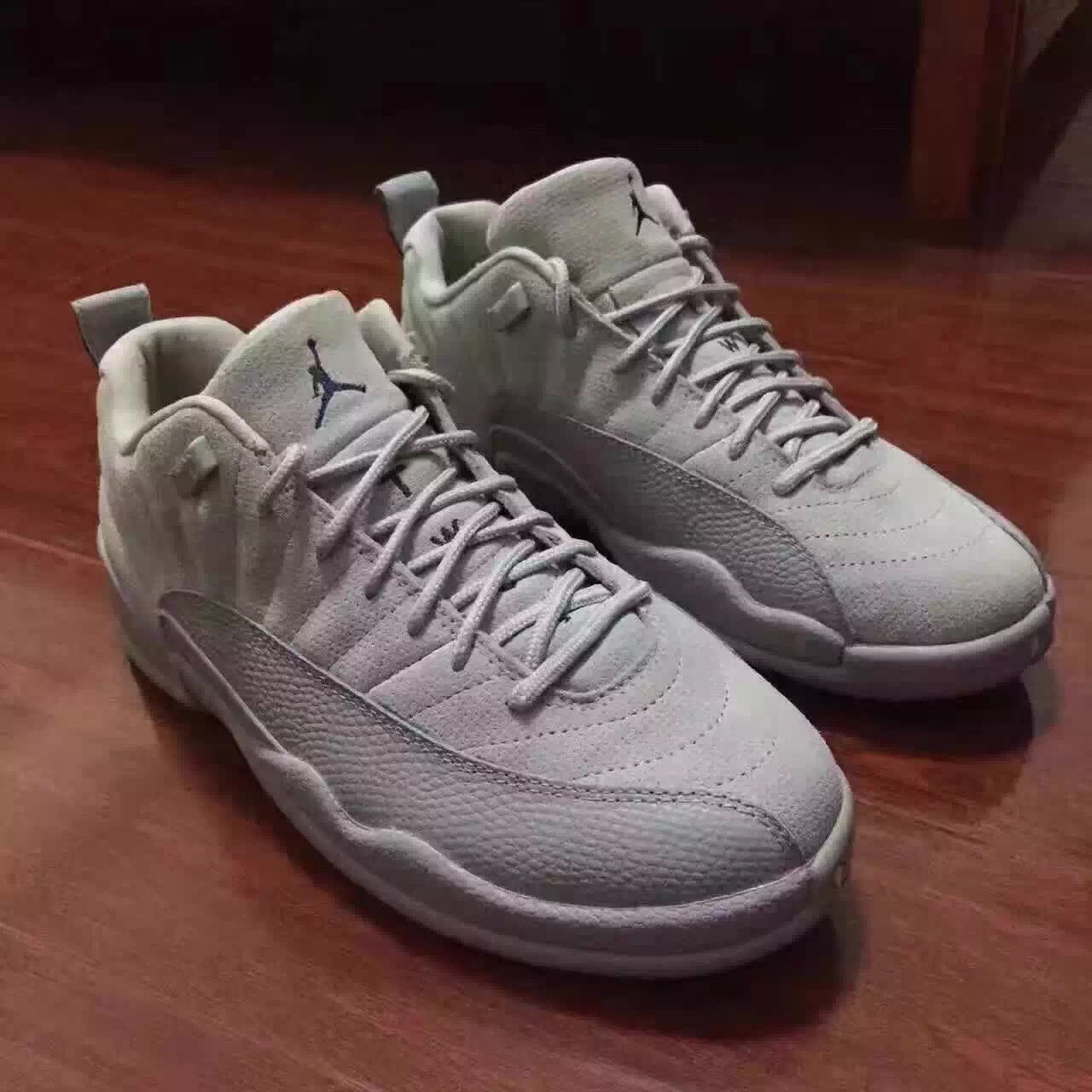 Nike Air Jordan 12 XII Men’s Size 8.5 Retro Low Wolf Grey Sneakers  308317-002