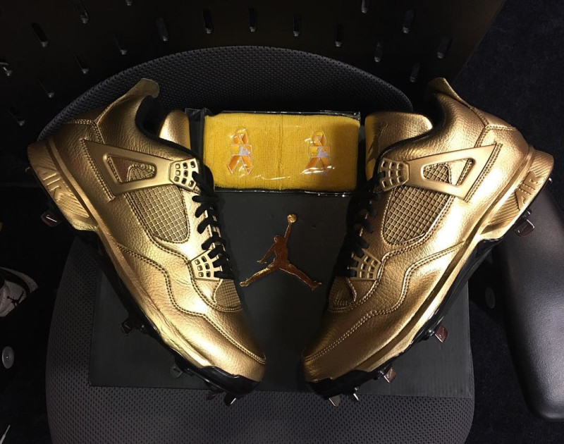 Air Jordan 4 Gold Cleats Gio Gonzalez