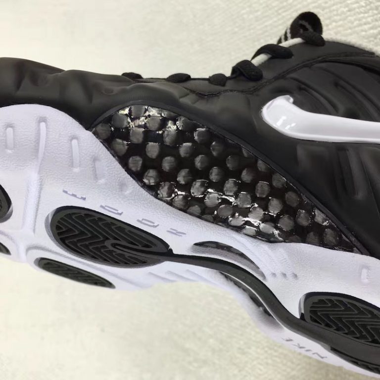 foamposite pro dr doom