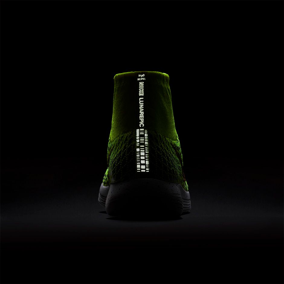 Nike LunarEpic Flyknit Shield