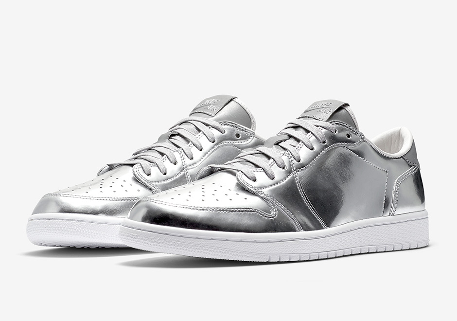 silver sneakers nike