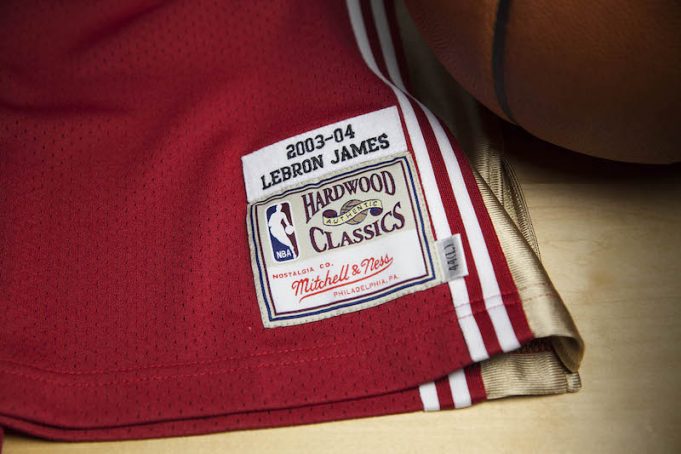 lebron james jersey mitchell and ness