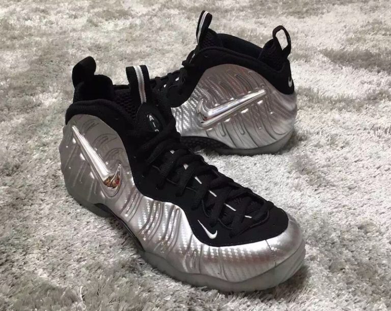 nike air foamposite pro silver surfer