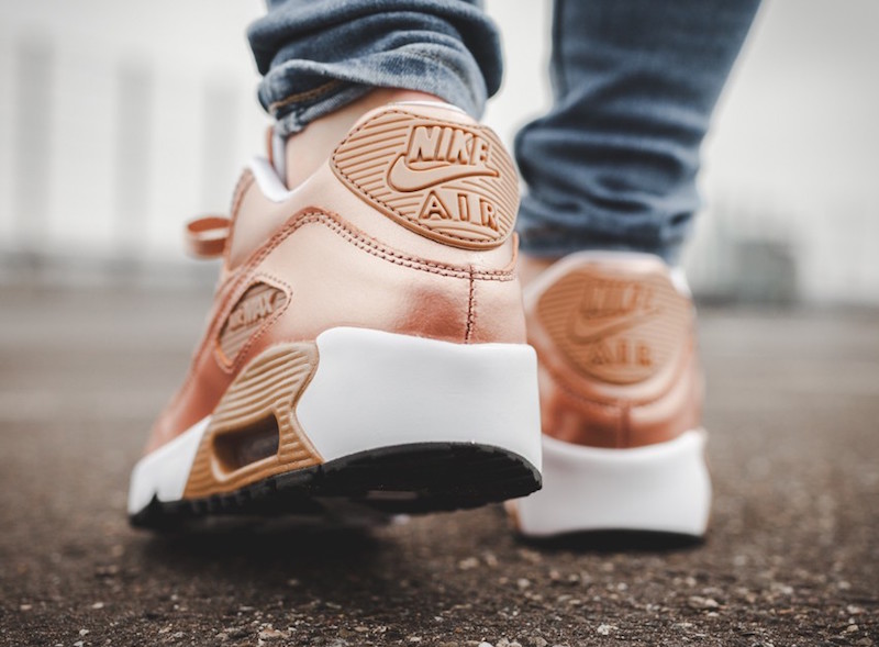 Nike Air Max 90 SE Leather GS Metallic Red Bronze