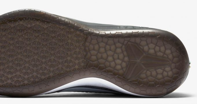 nike sportswear polo shirt