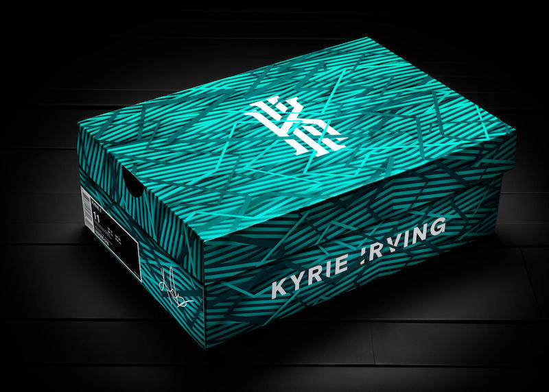 Nike Kyrie 3 Box