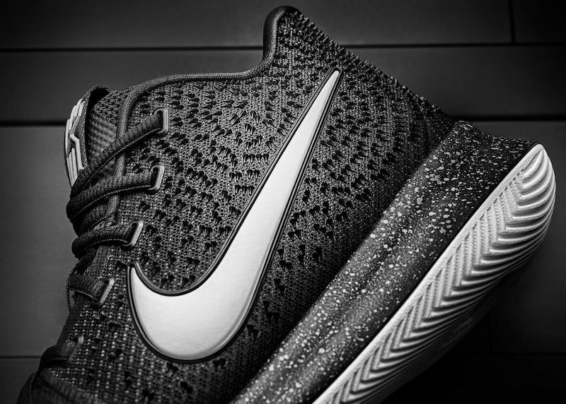 Nike Kyrie 3 Side Texture