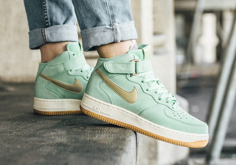Nike Air Force 1 Mid Enamel Green 818596-300 - Sneaker Bar Detroit
